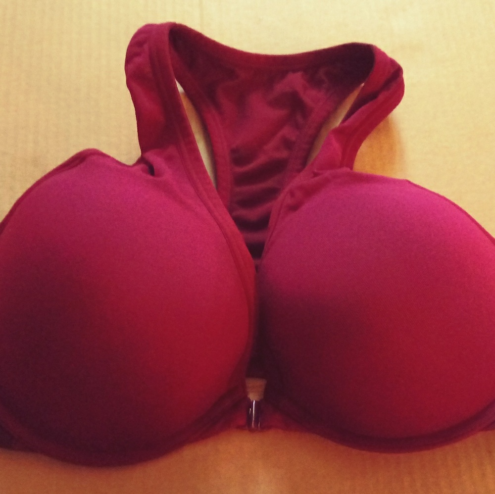 Women's Sports Bra Size 34DDD VICTORIA'S SECRET